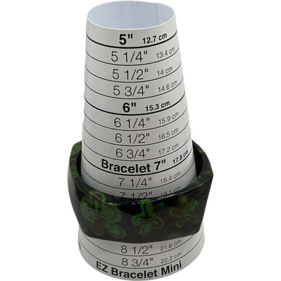 Geometric Black & Green Floral Resin Bangle Bracelet - Picture 2 of 5